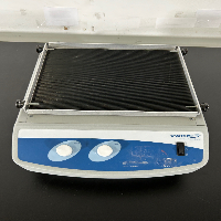 VWR Standard Analog Shaker image 2